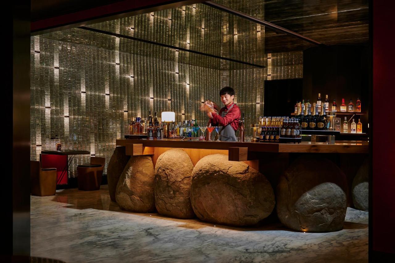 Mumian Beijing Daxing International Airport, Part Of Hyatt Hotell Eksteriør bilde The bar at the hotel