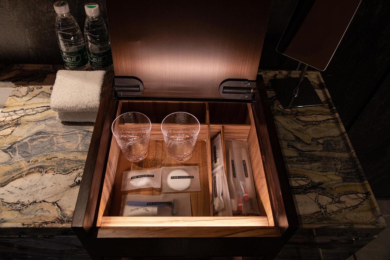 Mumian Beijing Daxing International Airport, Part Of Hyatt Hotell Eksteriør bilde A drawer with a built-in light