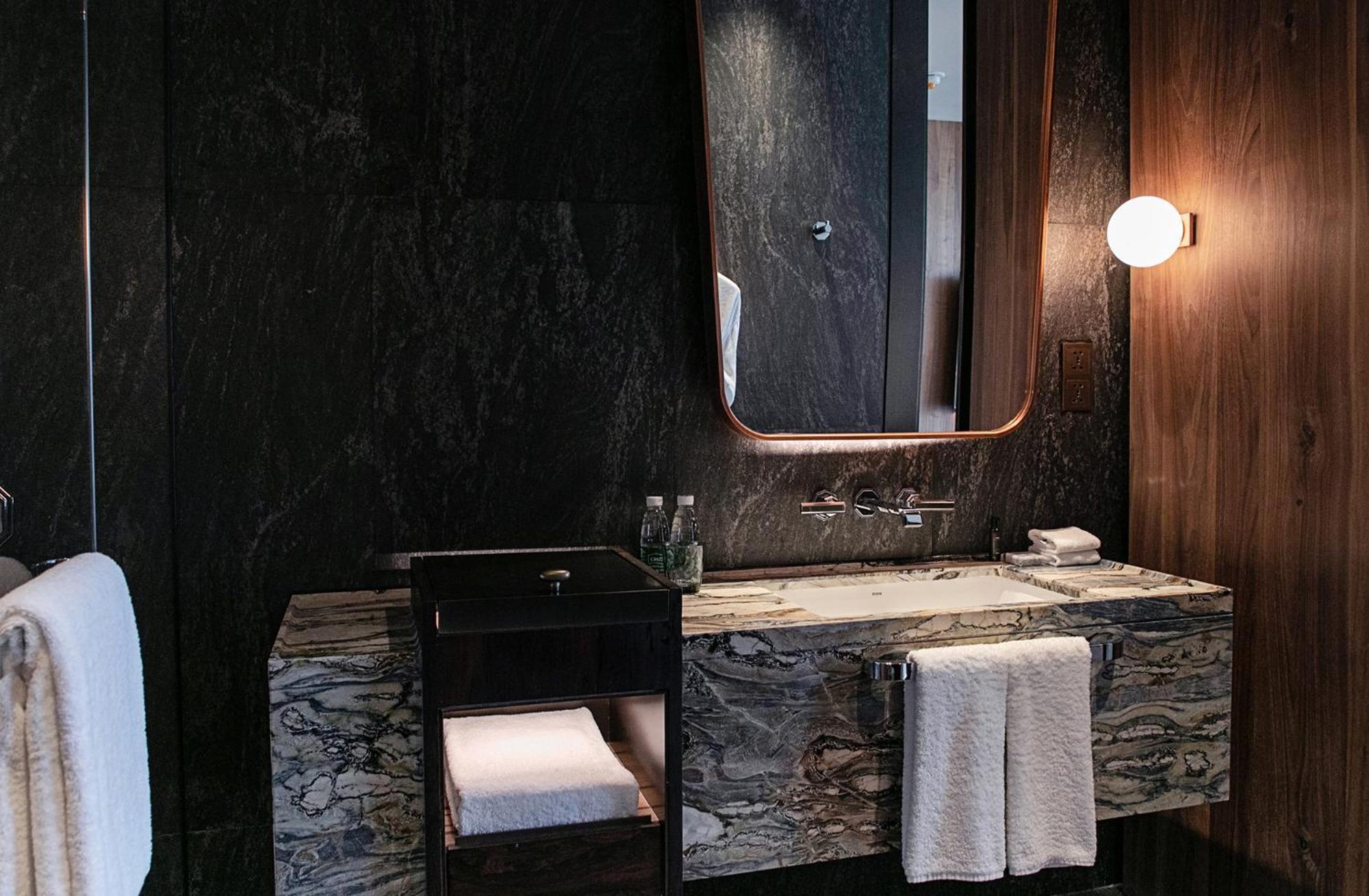 Mumian Beijing Daxing International Airport, Part Of Hyatt Hotell Eksteriør bilde Bathroom